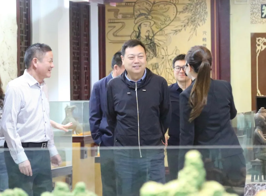 640.webp (4).png 640.webp (4).png